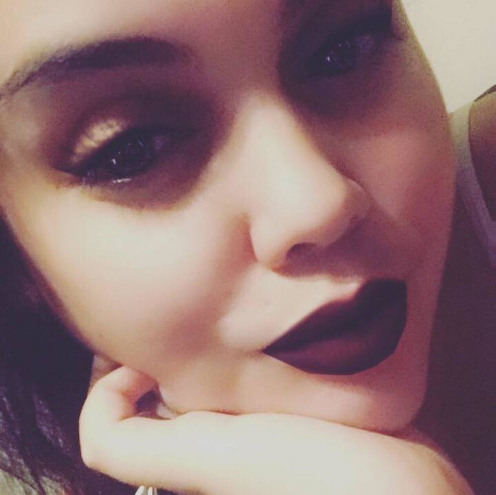 Meet your Posher, Ilona